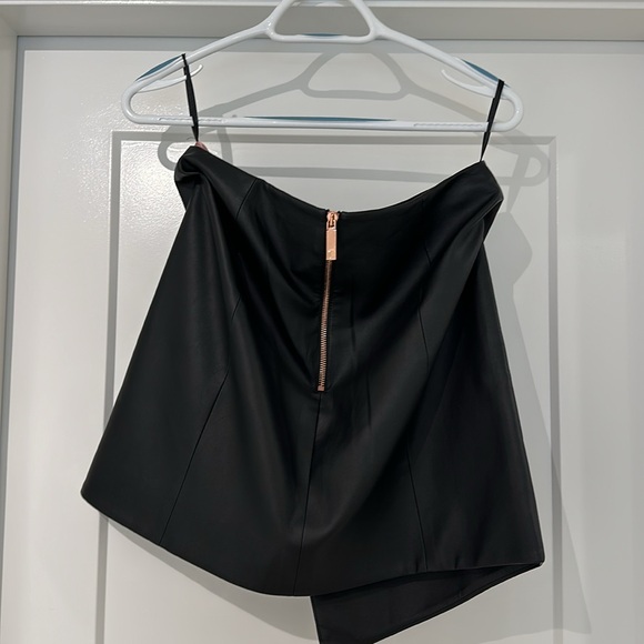 Ted Baker Oolive faux leather skirt (US 6/TB 2) - Picture 5 of 8